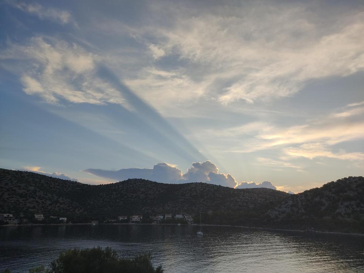 Apartman Portorus Lastovo Exterior foto