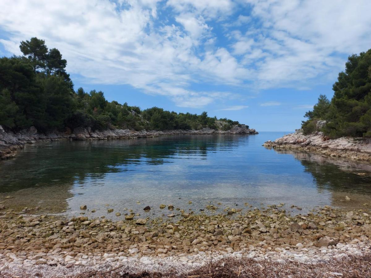 Apartman Portorus Lastovo Exterior foto