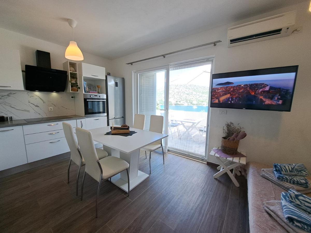 Apartman Portorus Lastovo Exterior foto